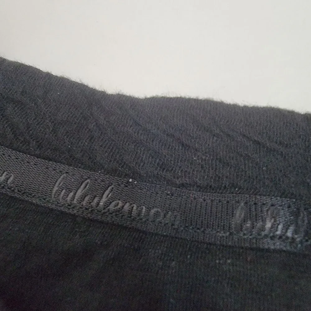 Lululemon Textured Cropped Crewneck Pullover Black Women's Size 6 Balloon Sleeve
